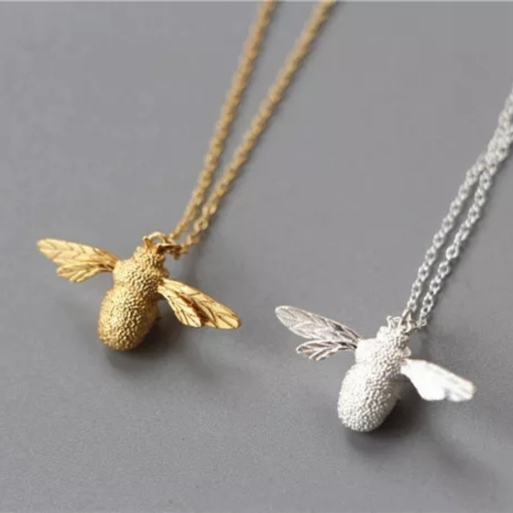 !NEW Gold Bee Necklace | 18k/.925 Adjustable Size - Picture 4 of 16